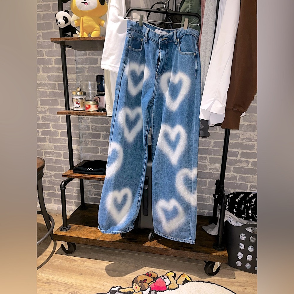 Adika Heart shaped pants